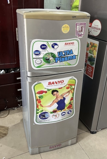Tủ lạnh  cũ Sanyo 130 lít không đóng tuyết